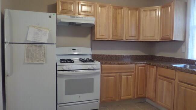 Building Photo - 24th & Tasker Street- Point Breeze-South Philadelphia