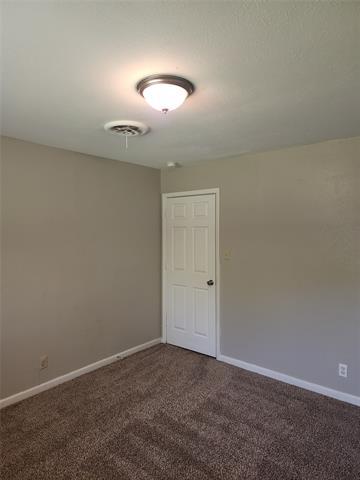 Building Photo - 4405 Wedgmont Cir S