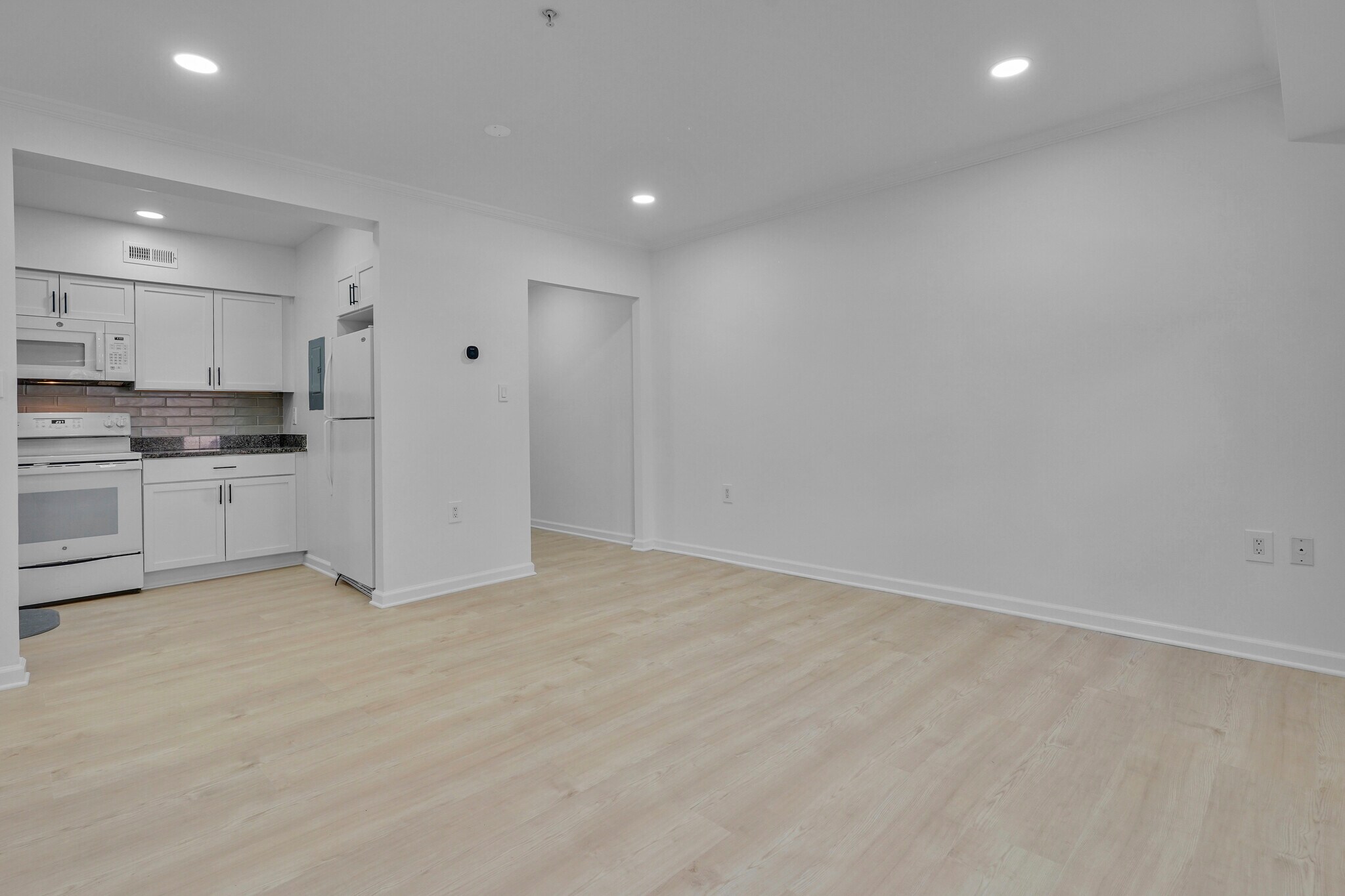 Building Photo - 3609 38th St NW