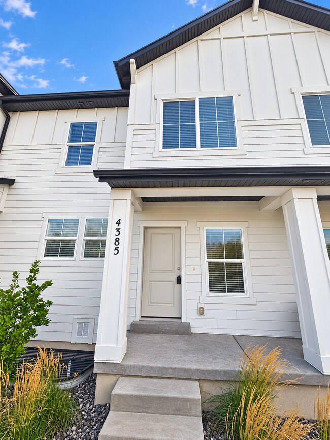 Building Photo - 4385 E Longleaf Ln