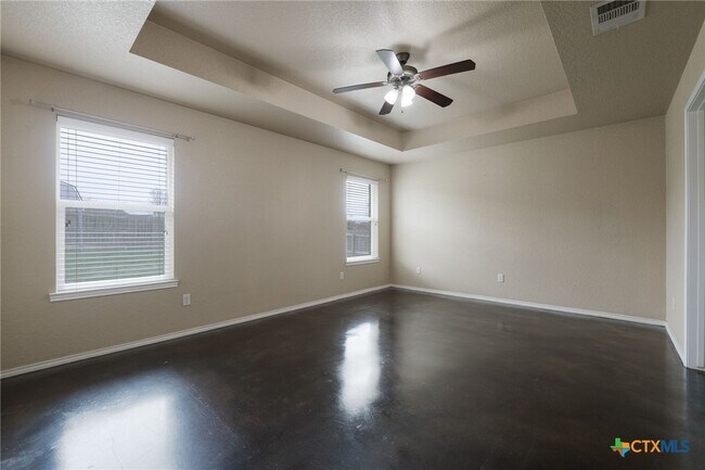 Building Photo - 209 Sugar Maple Ct