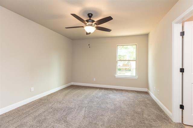 Building Photo - 813 Jameson St