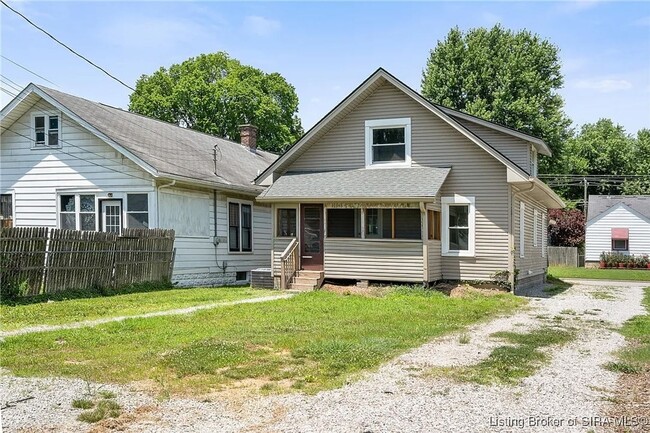 Building Photo - 4 bedroom House in New Albany