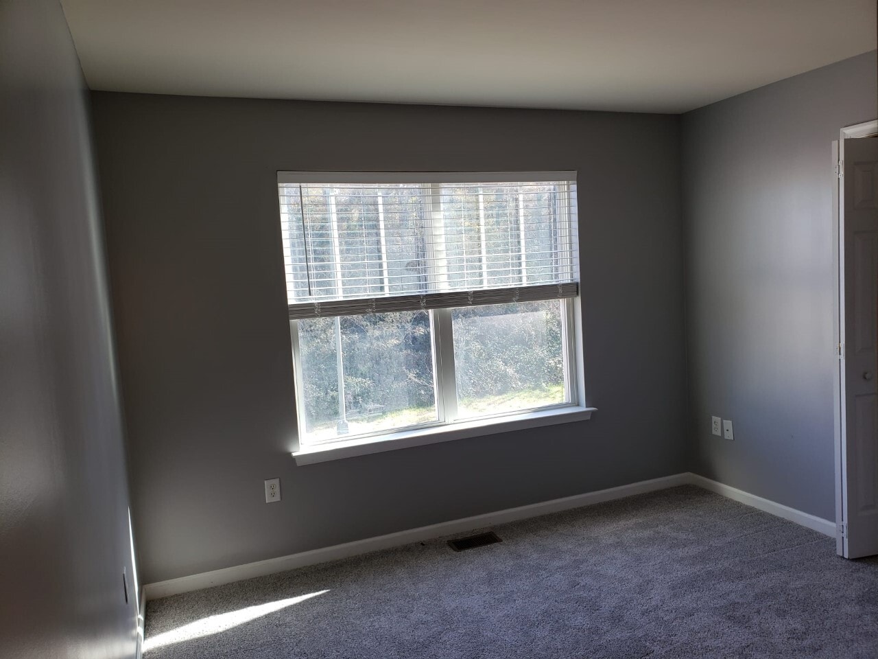 2nd bedroom - 4720 Erin Crescent St