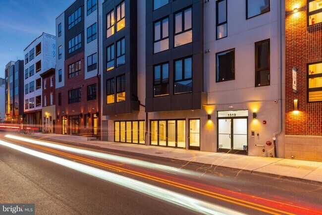 Building Photo - 1519 Ridge Ave