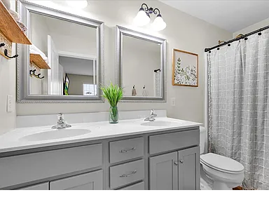 Building Photo - 858 Byler Cir