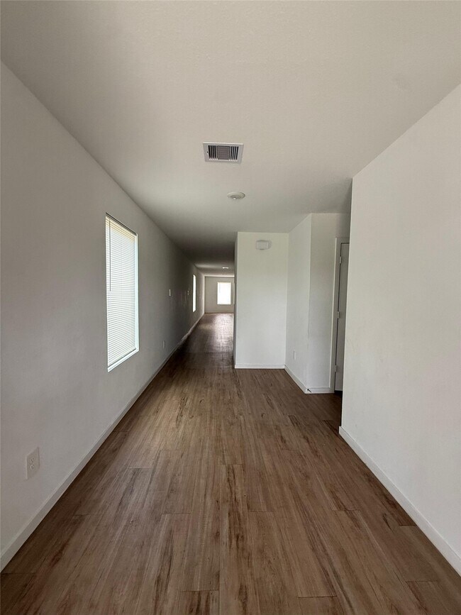 Building Photo - 2617 Castille Vly Pl