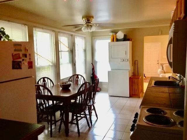 laundry in unit - 121 N Normal St