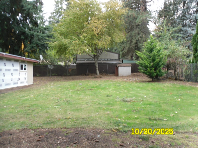 Building Photo - 3919 SE 168th Ave