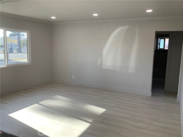 Building Photo - 1113 S Virlee St
