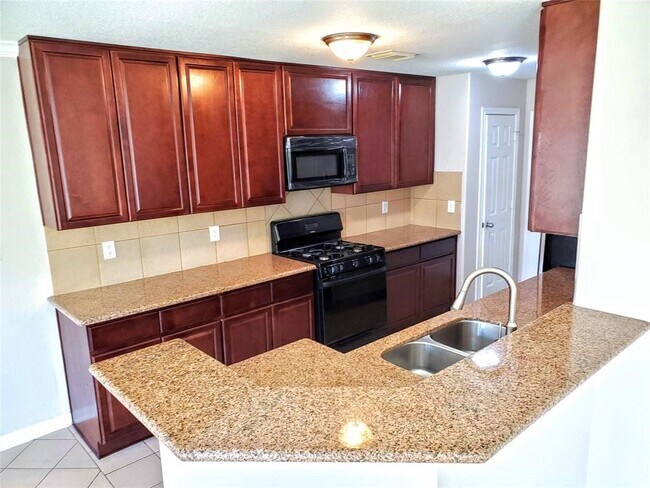 Building Photo - 6007 Shelbourne Park Ln