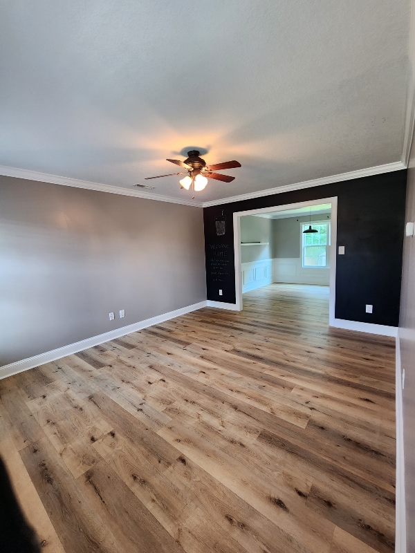 Building Photo - 611 Stagecoach Dr