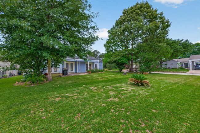 Building Photo - 12079 Maverick Dr