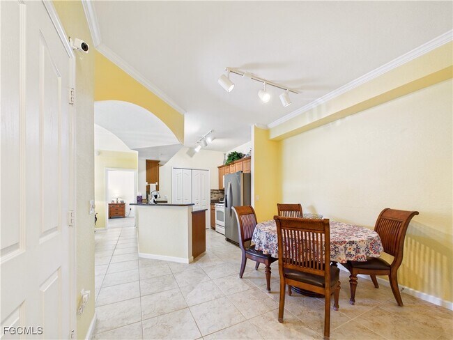 Building Photo - 12960 Positano Cir