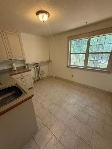 Building Photo - 1379 Gilman Rd