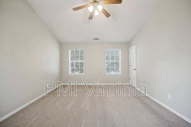 Building Photo - 1213 Ruxton Ct