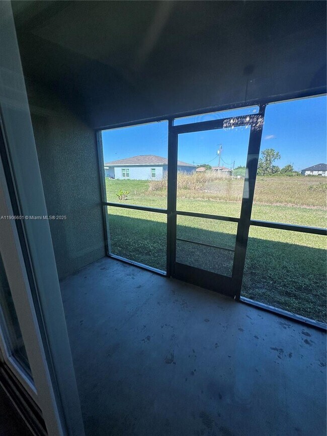 Building Photo - 7003 Burma Cir