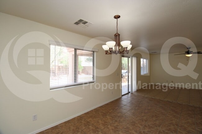Building Photo - 43902 W Magnolia Rd