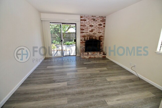 Building Photo - Renovated San Marin Townhouse | loft, A/C & 2-Car Garage - FOUNDATION