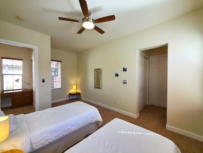 Building Photo - All-Inclusive Executive Luxury in Somerset...