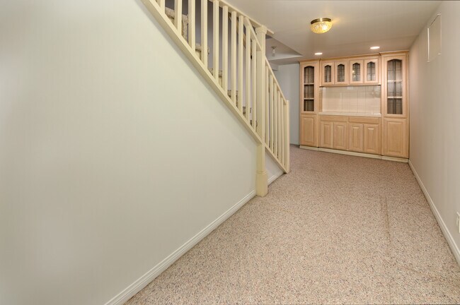 Building Photo - 1643 2nd St
