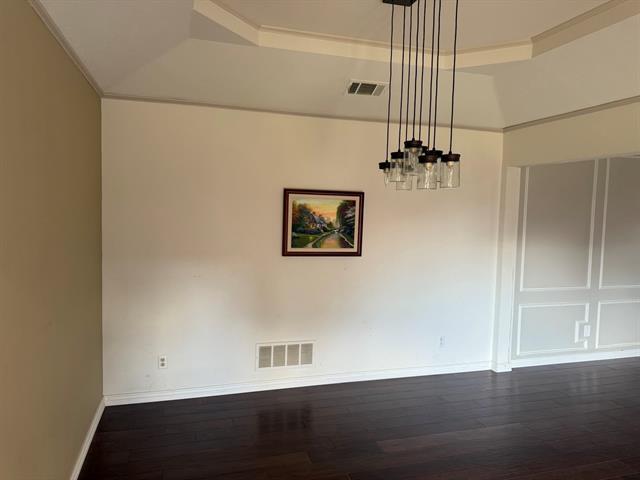 Building Photo - 2508 Chamberlain Dr