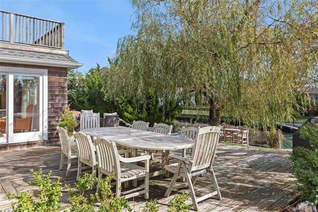 Building Photo - 23 Whiting Rd