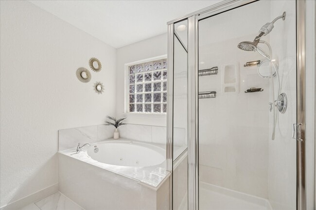 Building Photo - 20019 Alcea Ct