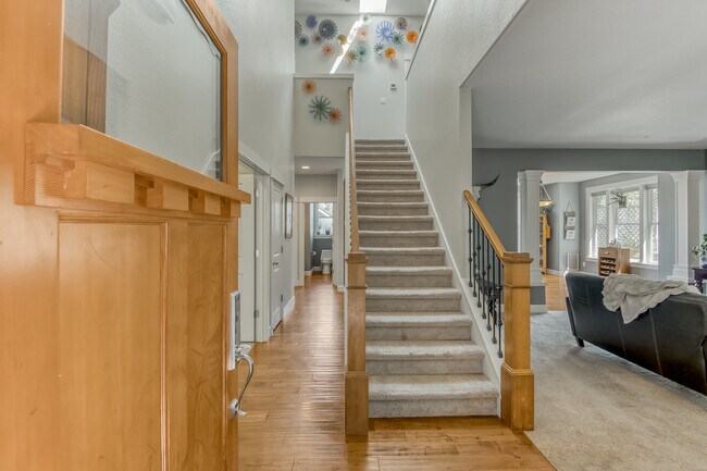 MAIN HOUSE - FRONT ENTRY - 421 5th Ave