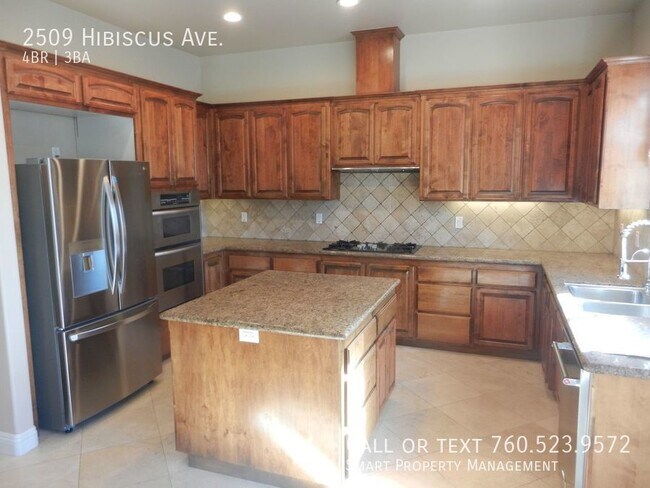Building Photo - Best Deal in Vista!