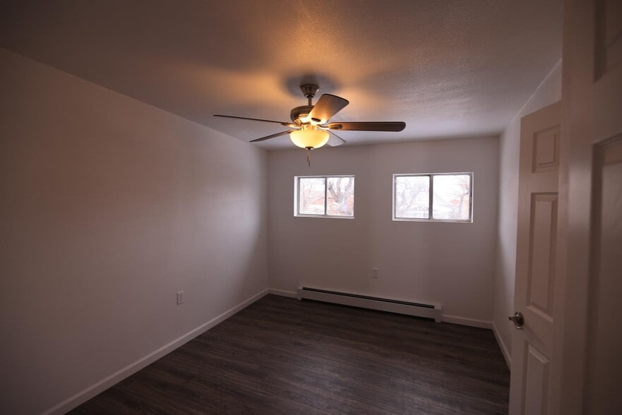 Bedroom 2 - 635 Elm Ave