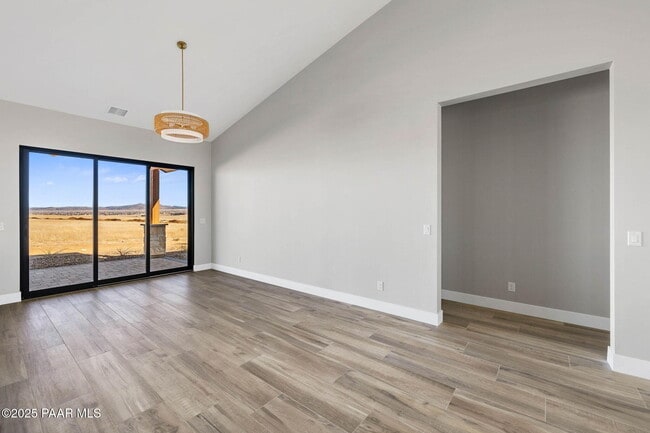 Building Photo - 5630 Norma Dr