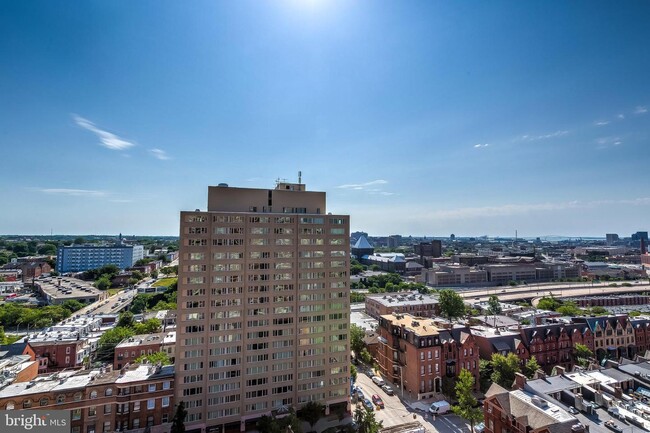 Building Photo - 1101 Saint Paul St