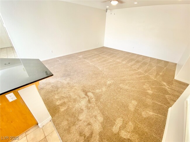 Building Photo - 7320 Laburnum St