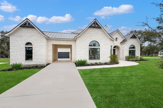 Building Photo - 846 Maximino Ridge Rd.