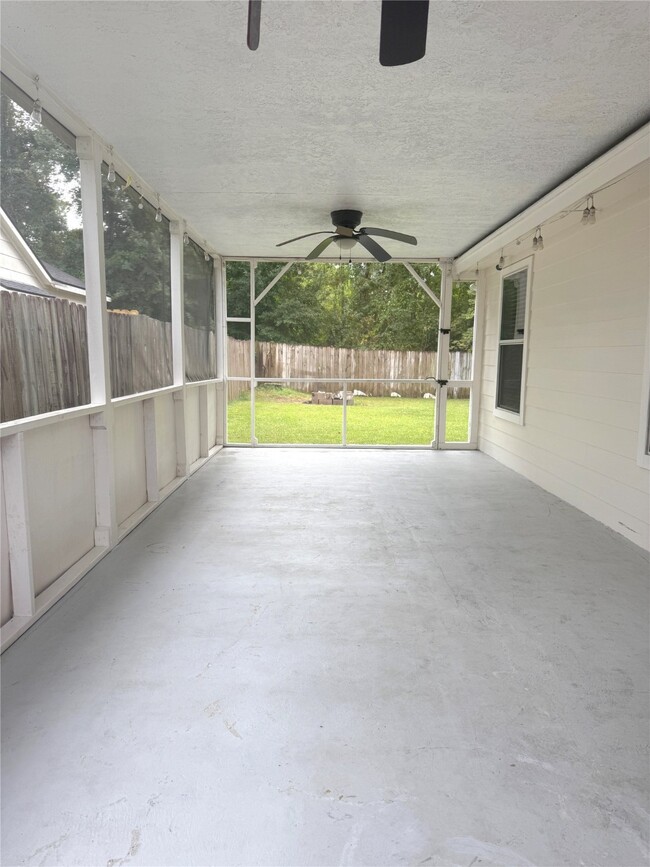 Building Photo - 603 Springwood Dr
