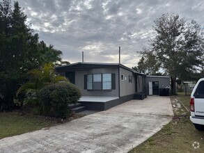 Building Photo - ** Newly remodeled 2/2 for rent in Orlando**