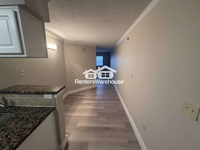 Building Photo - 795 Hammond Dr