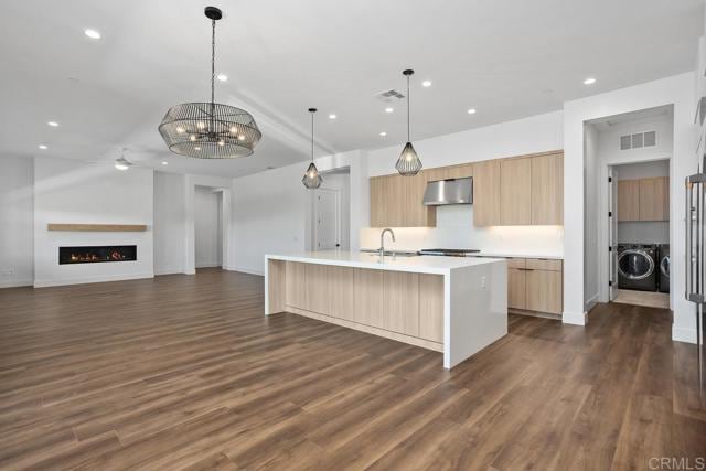 Building Photo - 1208 Stonemark place