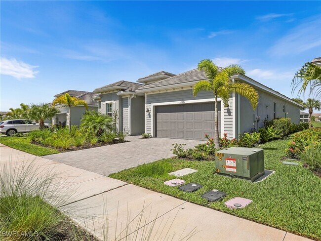Building Photo - 15904 Sugar Hl Dr