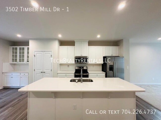 Building Photo - 3502 Timber Ml Dr