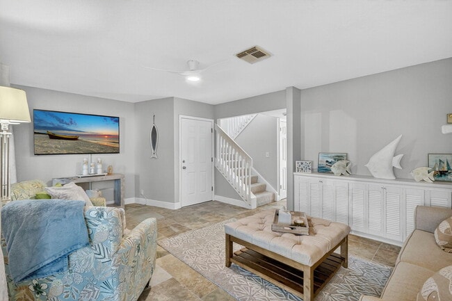 Building Photo - 950 S Kanner Hwy