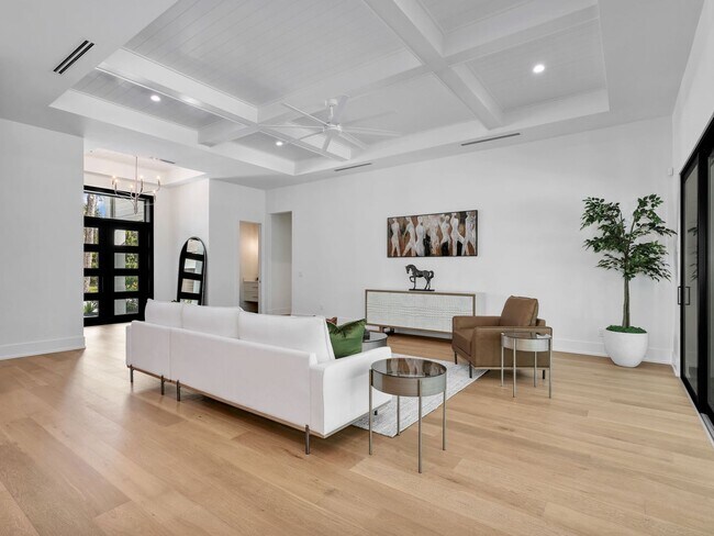 Building Photo - Brand-new contemporary estate on 2.27 private acres