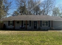 Building Photo - 1503 W Nettleton Ave