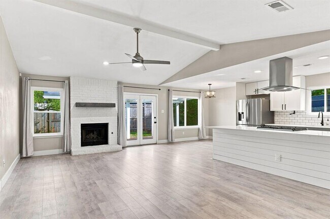 Building Photo - 12713 Rhea Ct