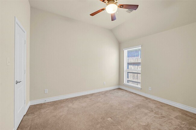 Building Photo - 28011 Hallimore Dr