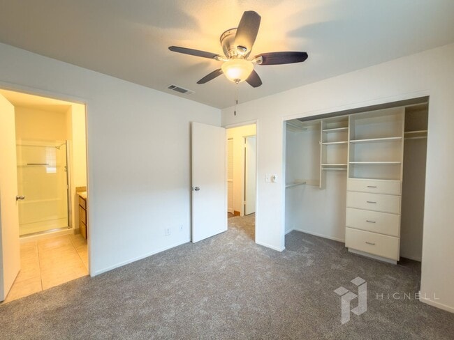 Building Photo - 3 Bedroom Condo, Gated Community in Chico