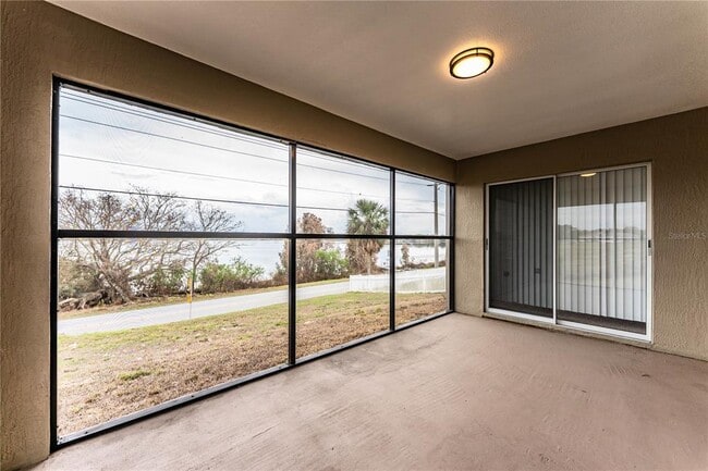 Building Photo - 812 Marcia Loop