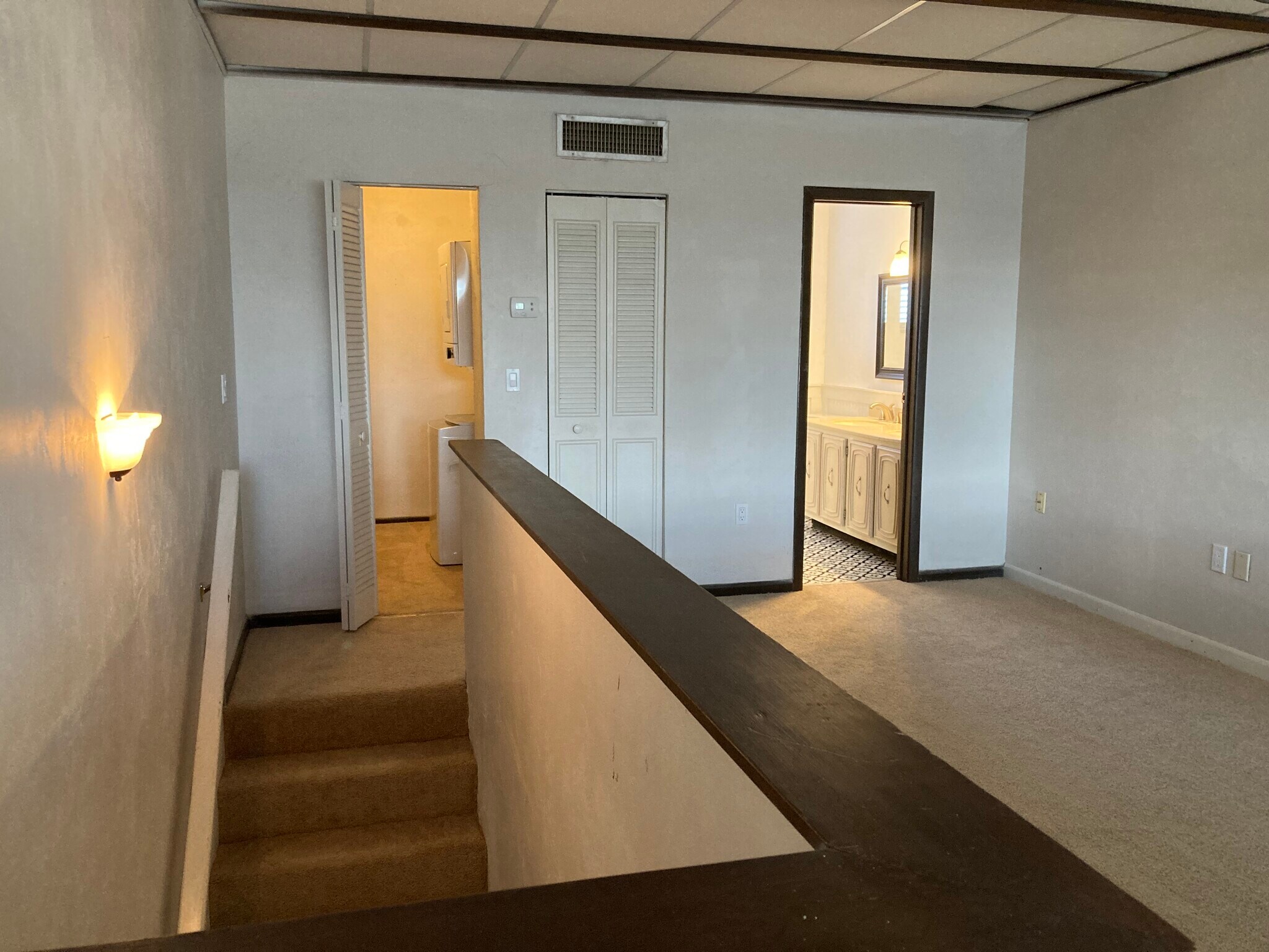 Building Photo - 705 SW 75th St