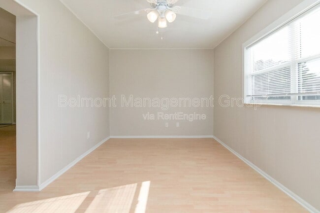 Building Photo - 110 Madrid Dr